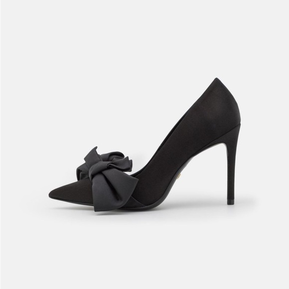 NEW Stuart Weitzman Loveknot Black Satin Bow Heels - Picture 13 of 14